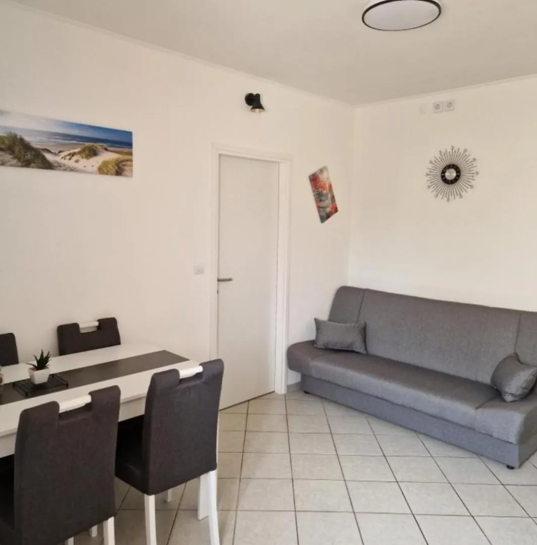 Apartma Olivin Petrovija